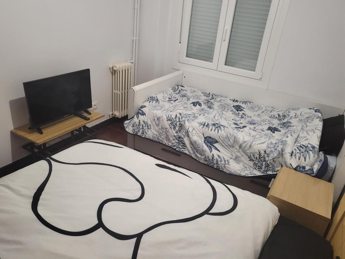 D&L Piso Compartido Lägenhet Vigo Exteriör bild